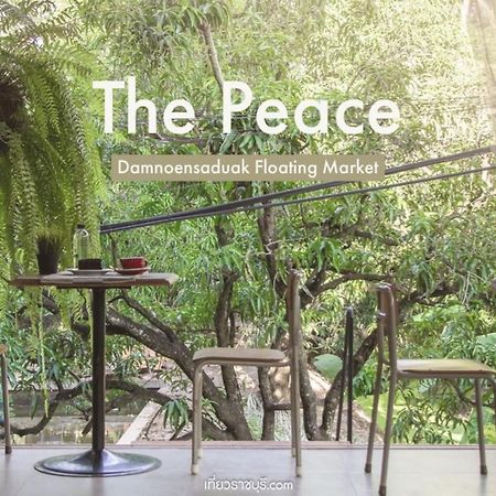 Хостел The Peace Damnoen Saduak Екстер'єр фото